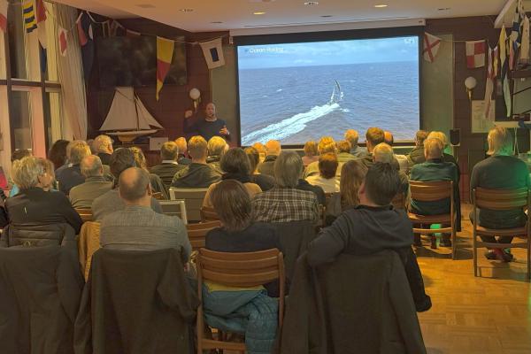 Vortrag Robert Stanjek | Die SVUH segelt um die Welt